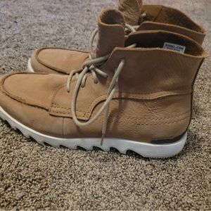Sorel leather boots
